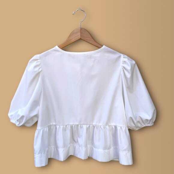 White Round Neck Tie Front Puff Sleeve Blouse - Picture 3 of 8